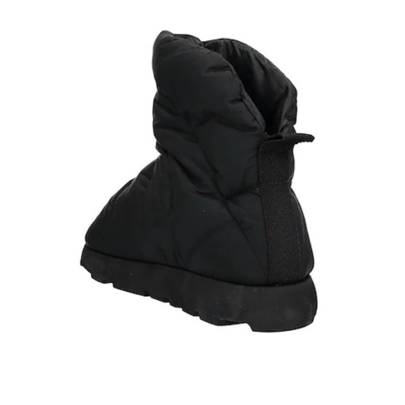 New Plumestudio Luna Black Nylon Pillow Puffy Slip On Booties Size EUR39, US 8.5 - Picture 3 of 16